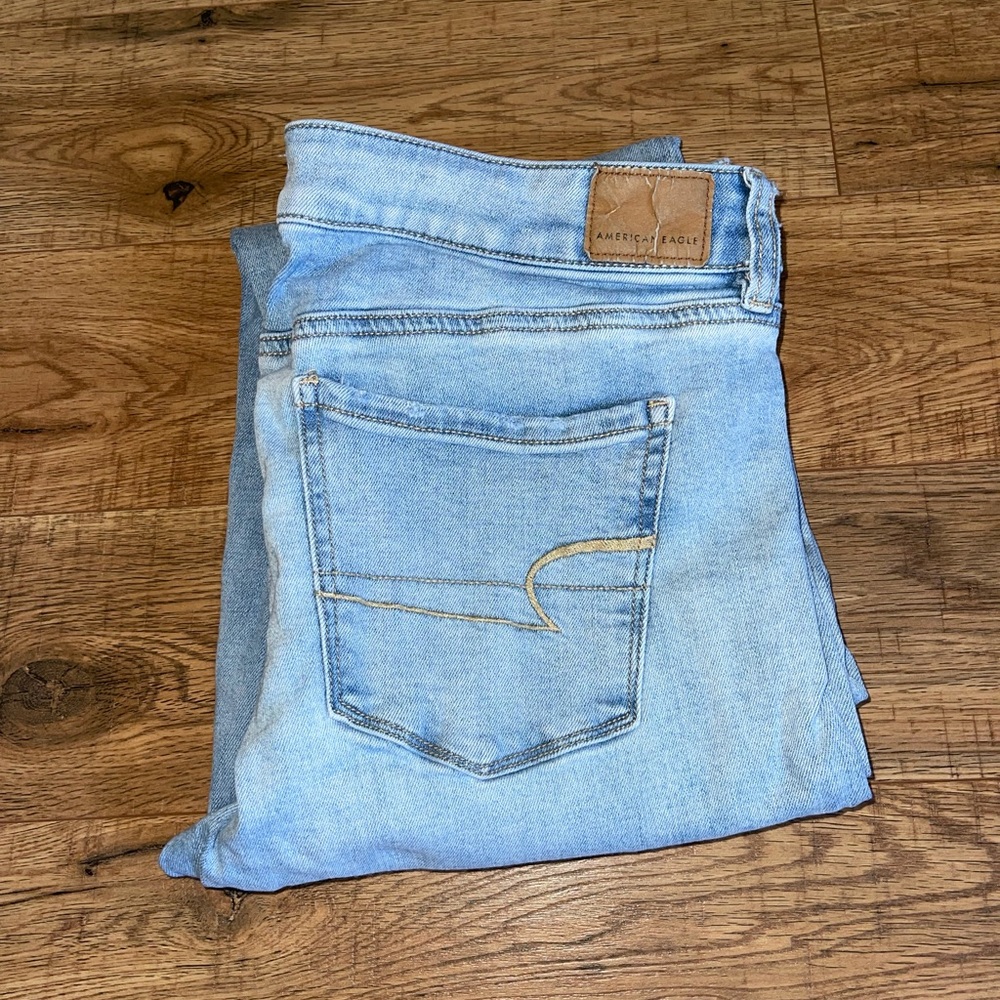 American Eagle skinny jeans